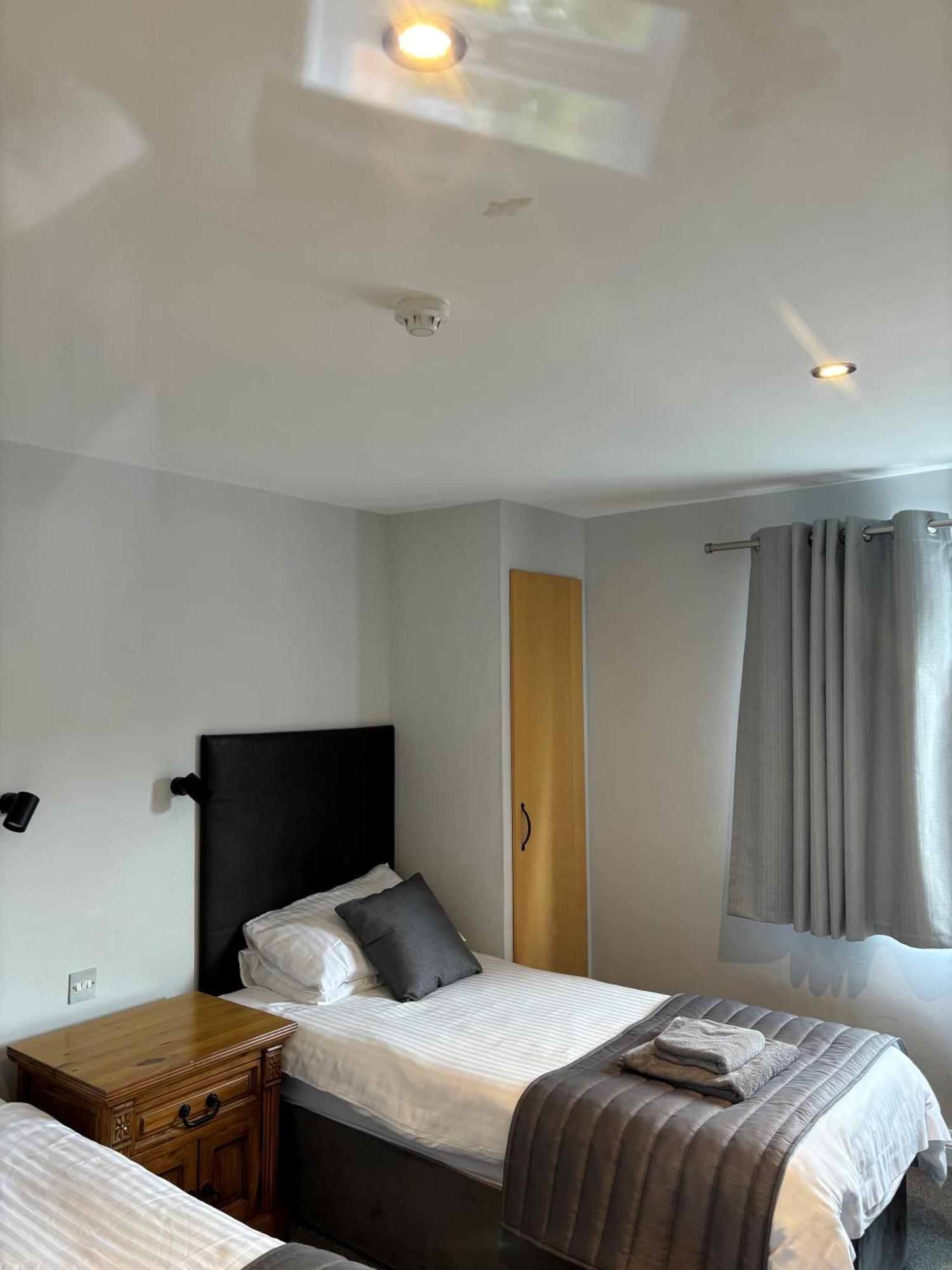 Oyster Inn Connel โอบาน ภายนอก รูปภาพ